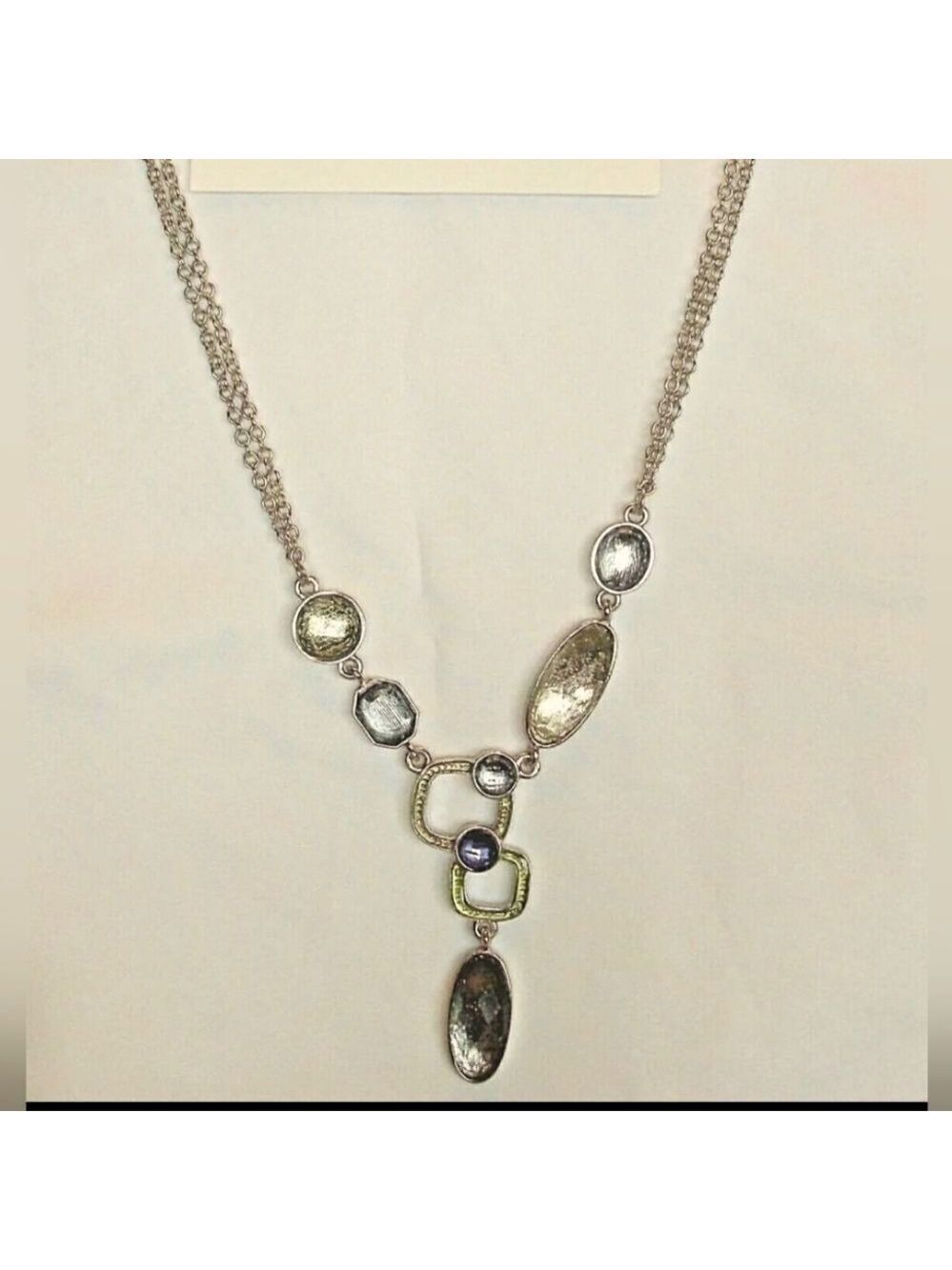 Beautiful Lia Sophia Seltzer Y-Style Necklace, NWOT 16"-19"